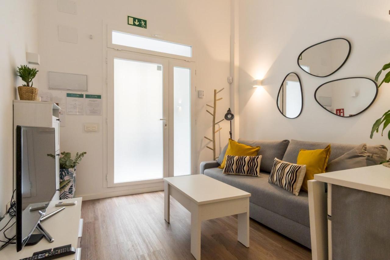 Modern And Cozy- 1 Bedroom 1 Bathroom -Lavapies Madrid Exteriör bild