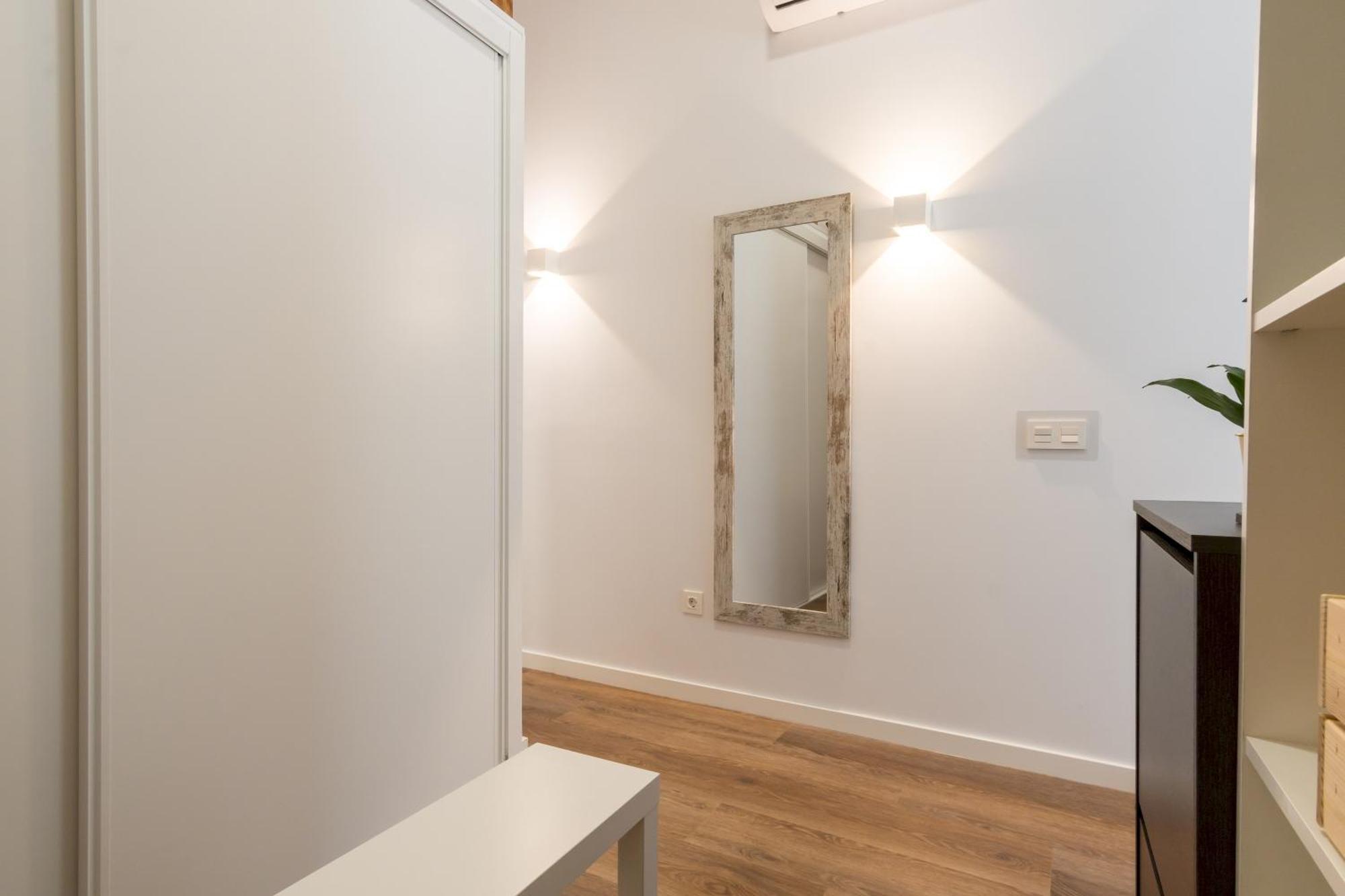 Modern And Cozy- 1 Bedroom 1 Bathroom -Lavapies Madrid Exteriör bild